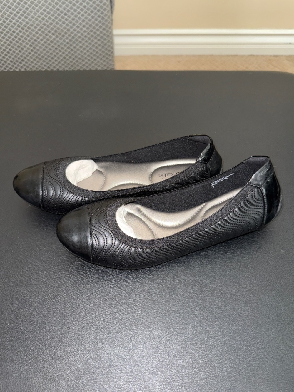 Black Ballet Flats - SIZE 9